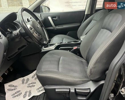 Черный Ниссан Кашкай, объемом двигателя 1.6 л и пробегом 219 тыс. км за 11350 $, фото 13 на Automoto.ua