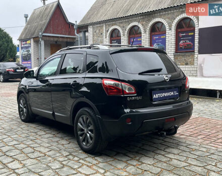 Черный Ниссан Кашкай, объемом двигателя 1.6 л и пробегом 219 тыс. км за 11350 $, фото 5 на Automoto.ua