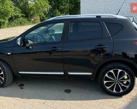 Чорний Ніссан Кашкай, об'ємом двигуна 1.6 л та пробігом 195 тис. км за 11780 $, фото 4 на Automoto.ua