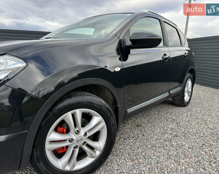 Черный Ниссан Кашкай, объемом двигателя 1.6 л и пробегом 189 тыс. км за 11550 $, фото 15 на Automoto.ua