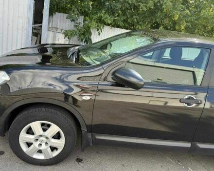 Черный Ниссан Кашкай, объемом двигателя 1.6 л и пробегом 128 тыс. км за 9700 $, фото 3 на Automoto.ua