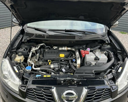 Черный Ниссан Кашкай, объемом двигателя 1.6 л и пробегом 189 тыс. км за 11550 $, фото 42 на Automoto.ua
