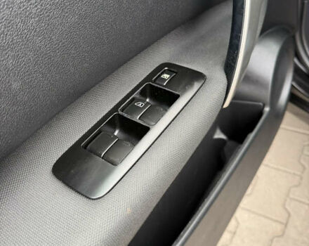 Чорний Ніссан Кашкай, об'ємом двигуна 1.6 л та пробігом 178 тис. км за 12200 $, фото 37 на Automoto.ua