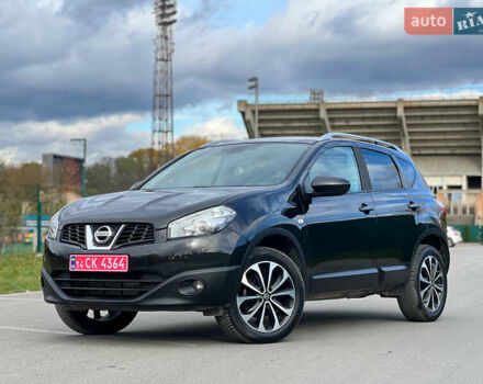 Черный Ниссан Кашкай, объемом двигателя 1.5 л и пробегом 213 тыс. км за 10900 $, фото 1 на Automoto.ua