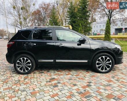 Черный Ниссан Кашкай, объемом двигателя 2 л и пробегом 184 тыс. км за 13600 $, фото 7 на Automoto.ua