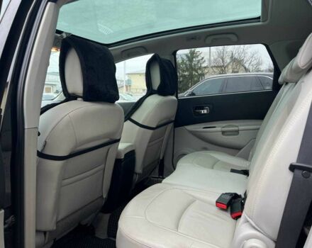 Черный Ниссан Кашкай, объемом двигателя 1.6 л и пробегом 248 тыс. км за 12000 $, фото 23 на Automoto.ua