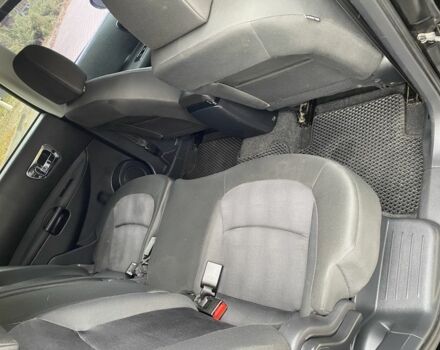 Чорний Ніссан Кашкай, об'ємом двигуна 1.6 л та пробігом 238 тис. км за 9750 $, фото 18 на Automoto.ua