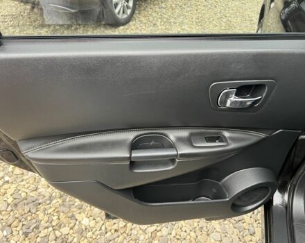 Черный Ниссан Кашкай, объемом двигателя 2 л и пробегом 204 тыс. км за 10999 $, фото 16 на Automoto.ua