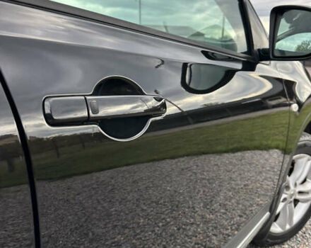 Черный Ниссан Кашкай, объемом двигателя 1.6 л и пробегом 189 тыс. км за 11550 $, фото 28 на Automoto.ua