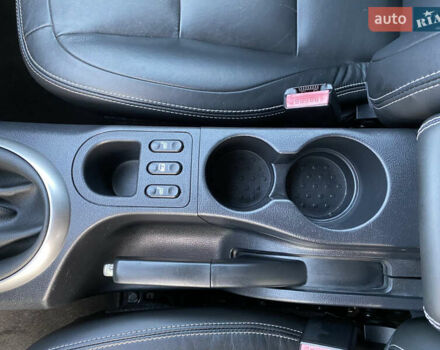 Черный Ниссан Кашкай, объемом двигателя 1.6 л и пробегом 231 тыс. км за 11700 $, фото 34 на Automoto.ua