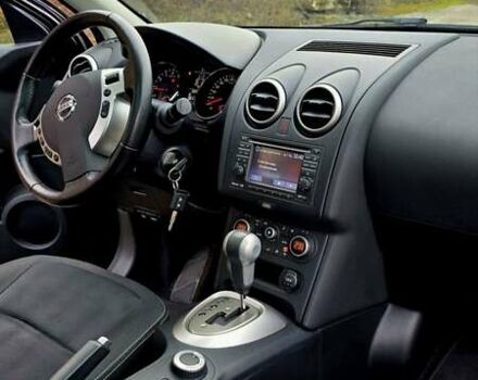 Черный Ниссан Кашкай, объемом двигателя 2 л и пробегом 202 тыс. км за 12500 $, фото 9 на Automoto.ua