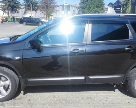 Черный Ниссан Кашкай, объемом двигателя 1.6 л и пробегом 247 тыс. км за 11350 $, фото 2 на Automoto.ua