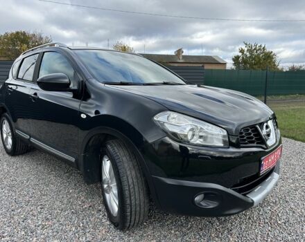 Черный Ниссан Кашкай, объемом двигателя 1.6 л и пробегом 191 тыс. км за 11550 $, фото 5 на Automoto.ua