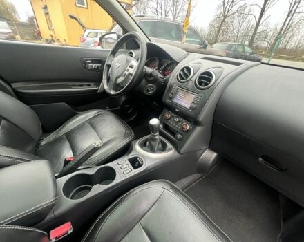 Черный Ниссан Кашкай, объемом двигателя 2 л и пробегом 204 тыс. км за 10999 $, фото 10 на Automoto.ua