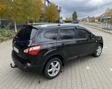 Чорний Ніссан Кашкай, об'ємом двигуна 1.6 л та пробігом 238 тис. км за 9750 $, фото 5 на Automoto.ua