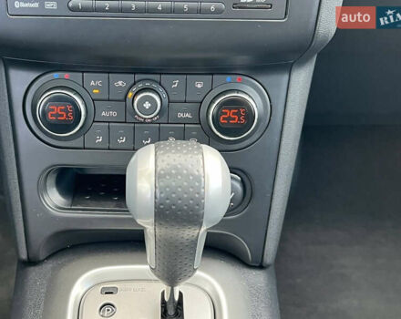 Чорний Ніссан Кашкай, об'ємом двигуна 2 л та пробігом 240 тис. км за 12900 $, фото 53 на Automoto.ua