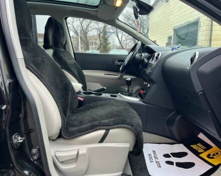 Черный Ниссан Кашкай, объемом двигателя 1.6 л и пробегом 248 тыс. км за 12000 $, фото 21 на Automoto.ua