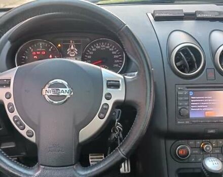 Черный Ниссан Кашкай, объемом двигателя 1.5 л и пробегом 275 тыс. км за 10800 $, фото 15 на Automoto.ua
