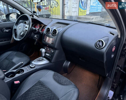 Черный Ниссан Кашкай, объемом двигателя 2 л и пробегом 229 тыс. км за 12999 $, фото 23 на Automoto.ua