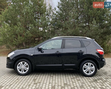Черный Ниссан Кашкай, объемом двигателя 1.5 л и пробегом 208 тыс. км за 11700 $, фото 5 на Automoto.ua