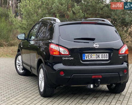 Черный Ниссан Кашкай, объемом двигателя 1.5 л и пробегом 208 тыс. км за 11700 $, фото 4 на Automoto.ua
