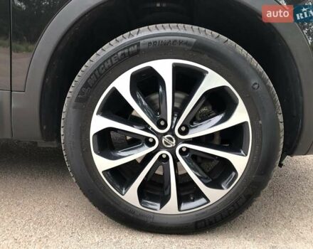 Черный Ниссан Кашкай, объемом двигателя 2 л и пробегом 184 тыс. км за 13600 $, фото 130 на Automoto.ua