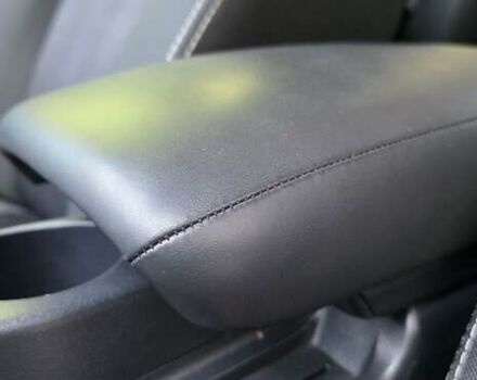 Черный Ниссан Кашкай, объемом двигателя 2 л и пробегом 210 тыс. км за 11500 $, фото 17 на Automoto.ua