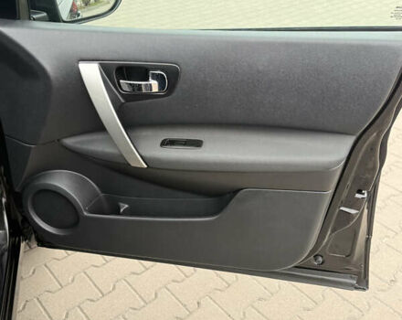 Чорний Ніссан Кашкай, об'ємом двигуна 1.6 л та пробігом 178 тис. км за 12200 $, фото 82 на Automoto.ua