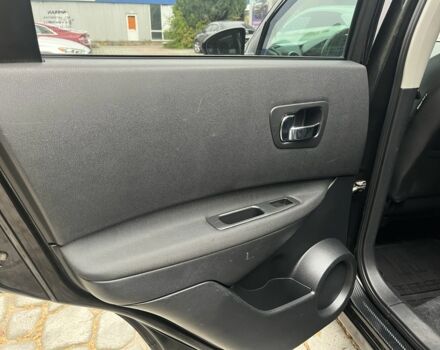 Черный Ниссан Кашкай, объемом двигателя 1.6 л и пробегом 219 тыс. км за 11350 $, фото 20 на Automoto.ua