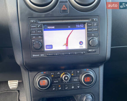 Черный Ниссан Кашкай, объемом двигателя 1.6 л и пробегом 231 тыс. км за 11700 $, фото 24 на Automoto.ua