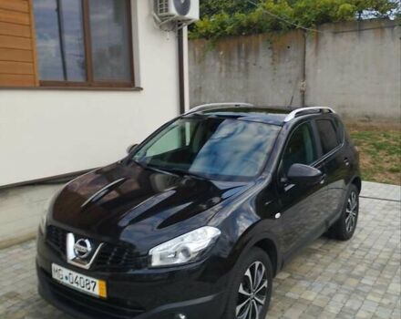 Чорний Ніссан Кашкай, об'ємом двигуна 1.6 л та пробігом 225 тис. км за 12800 $, фото 24 на Automoto.ua