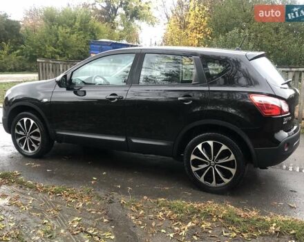 Черный Ниссан Кашкай, объемом двигателя 1.5 л и пробегом 224 тыс. км за 12000 $, фото 6 на Automoto.ua