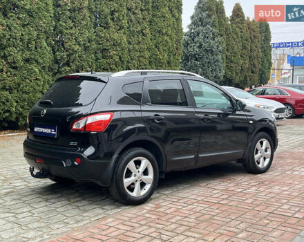 Черный Ниссан Кашкай, объемом двигателя 1.6 л и пробегом 230 тыс. км за 11000 $, фото 3 на Automoto.ua