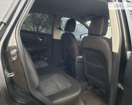 Чорний Ніссан Кашкай, об'ємом двигуна 2 л та пробігом 175 тис. км за 11000 $, фото 4 на Automoto.ua