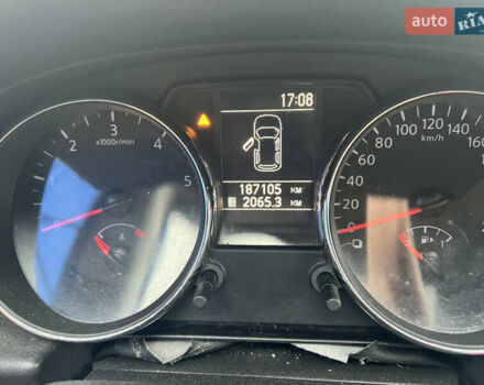 Чорний Ніссан Кашкай, об'ємом двигуна 2 л та пробігом 188 тис. км за 12700 $, фото 5 на Automoto.ua