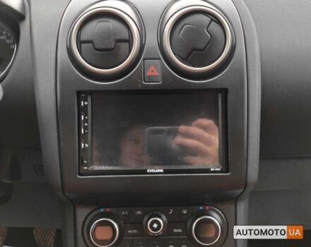 Черный Ниссан Кашкай, объемом двигателя 1.5 л и пробегом 145 тыс. км за 11499 $, фото 16 на Automoto.ua