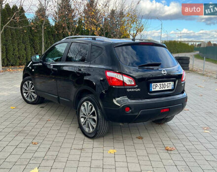 Чорний Ніссан Кашкай, об'ємом двигуна 2 л та пробігом 240 тис. км за 12900 $, фото 6 на Automoto.ua