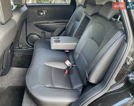 Черный Ниссан Кашкай, объемом двигателя 1.6 л и пробегом 231 тыс. км за 11700 $, фото 37 на Automoto.ua