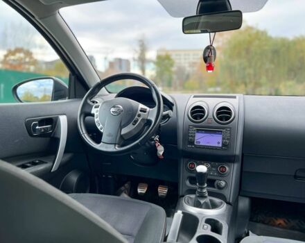 Черный Ниссан Кашкай, объемом двигателя 1.5 л и пробегом 213 тыс. км за 10900 $, фото 7 на Automoto.ua