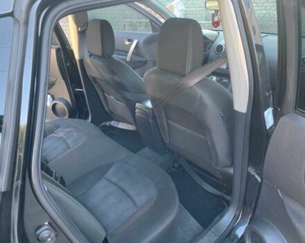 Черный Ниссан Кашкай, объемом двигателя 2 л и пробегом 185 тыс. км за 11000 $, фото 6 на Automoto.ua