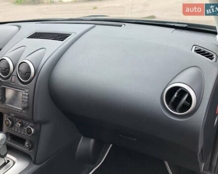 Черный Ниссан Кашкай, объемом двигателя 2 л и пробегом 184 тыс. км за 13600 $, фото 45 на Automoto.ua