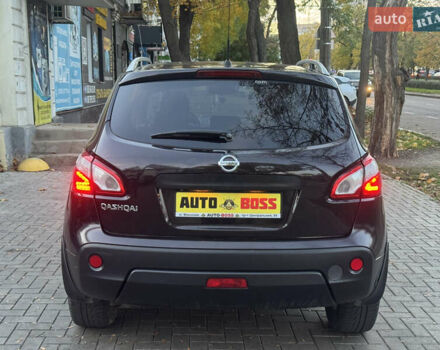 Черный Ниссан Кашкай, объемом двигателя 2 л и пробегом 229 тыс. км за 12999 $, фото 12 на Automoto.ua
