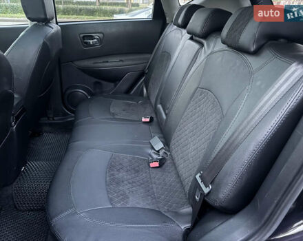 Черный Ниссан Кашкай, объемом двигателя 2 л и пробегом 229 тыс. км за 12999 $, фото 27 на Automoto.ua