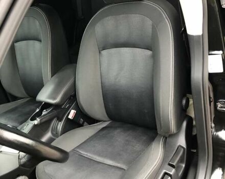 Черный Ниссан Кашкай, объемом двигателя 2 л и пробегом 184 тыс. км за 13600 $, фото 36 на Automoto.ua