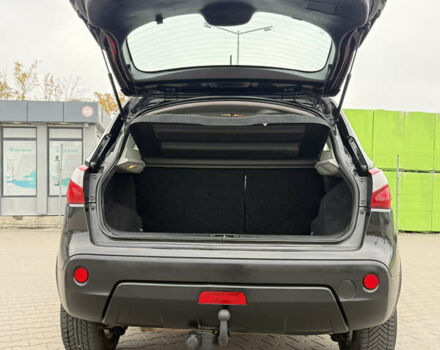 Чорний Ніссан Кашкай, об'ємом двигуна 1.6 л та пробігом 178 тис. км за 12200 $, фото 9 на Automoto.ua