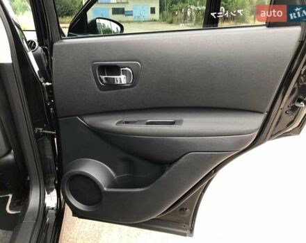 Черный Ниссан Кашкай, объемом двигателя 2 л и пробегом 184 тыс. км за 13600 $, фото 43 на Automoto.ua