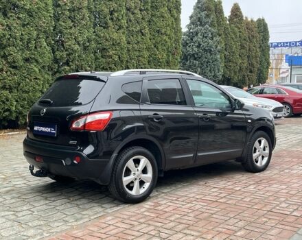 Черный Ниссан Кашкай, объемом двигателя 1.6 л и пробегом 230 тыс. км за 11000 $, фото 3 на Automoto.ua