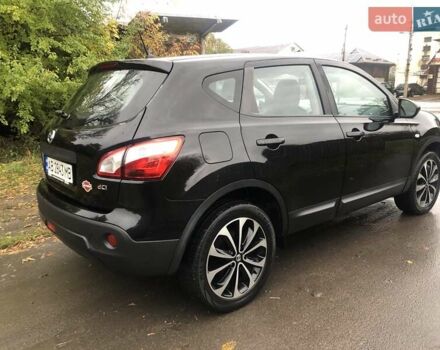 Черный Ниссан Кашкай, объемом двигателя 1.5 л и пробегом 224 тыс. км за 12000 $, фото 3 на Automoto.ua