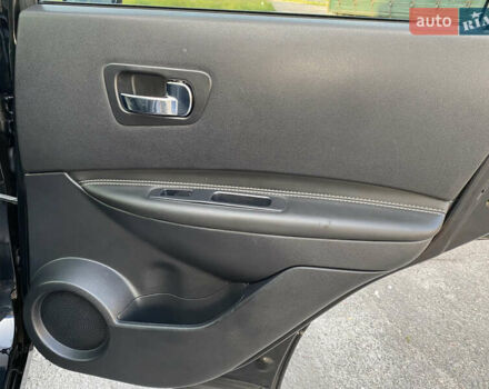 Черный Ниссан Кашкай, объемом двигателя 1.6 л и пробегом 231 тыс. км за 11700 $, фото 36 на Automoto.ua