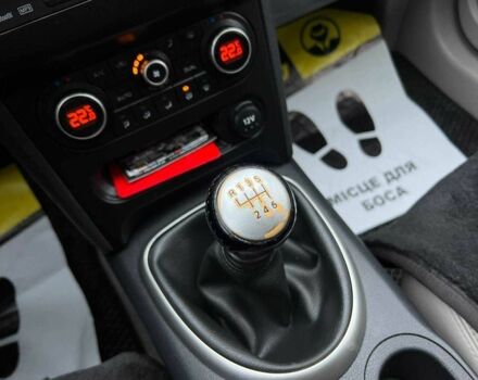 Черный Ниссан Кашкай, объемом двигателя 1.6 л и пробегом 248 тыс. км за 12000 $, фото 20 на Automoto.ua